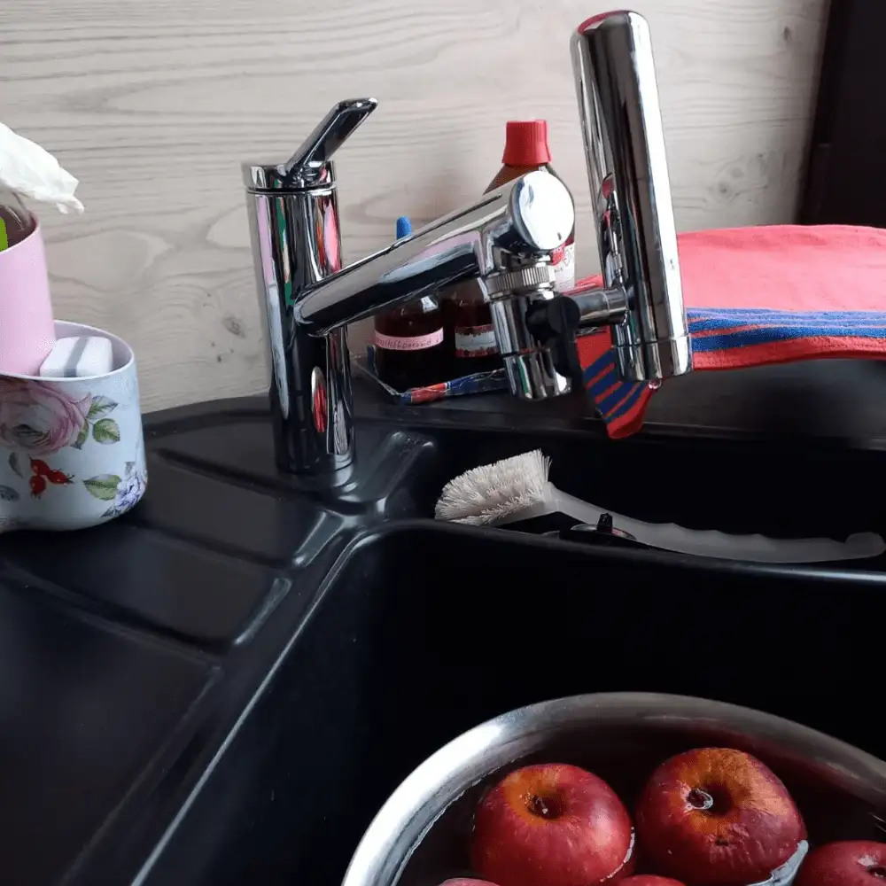 Hydrolife Cascade Wasserfilter montiert Zuhause